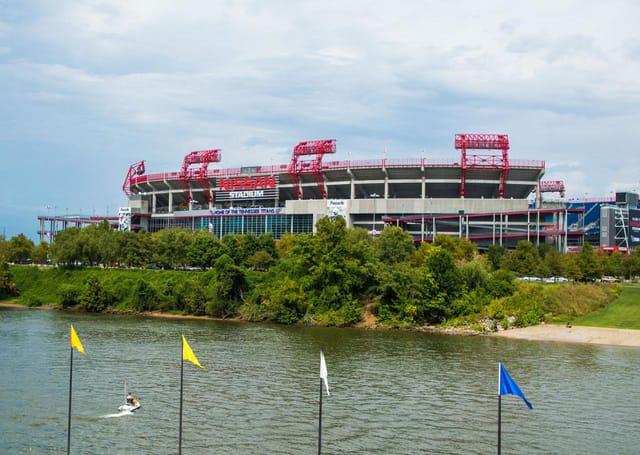 Tennessee Titans at Nissan Stadium - Photo 1 of 7